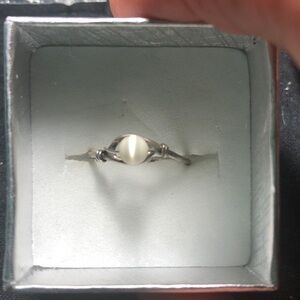 Cat’s Eye bead Sterling Silver Ring Sizes;5,6,&7